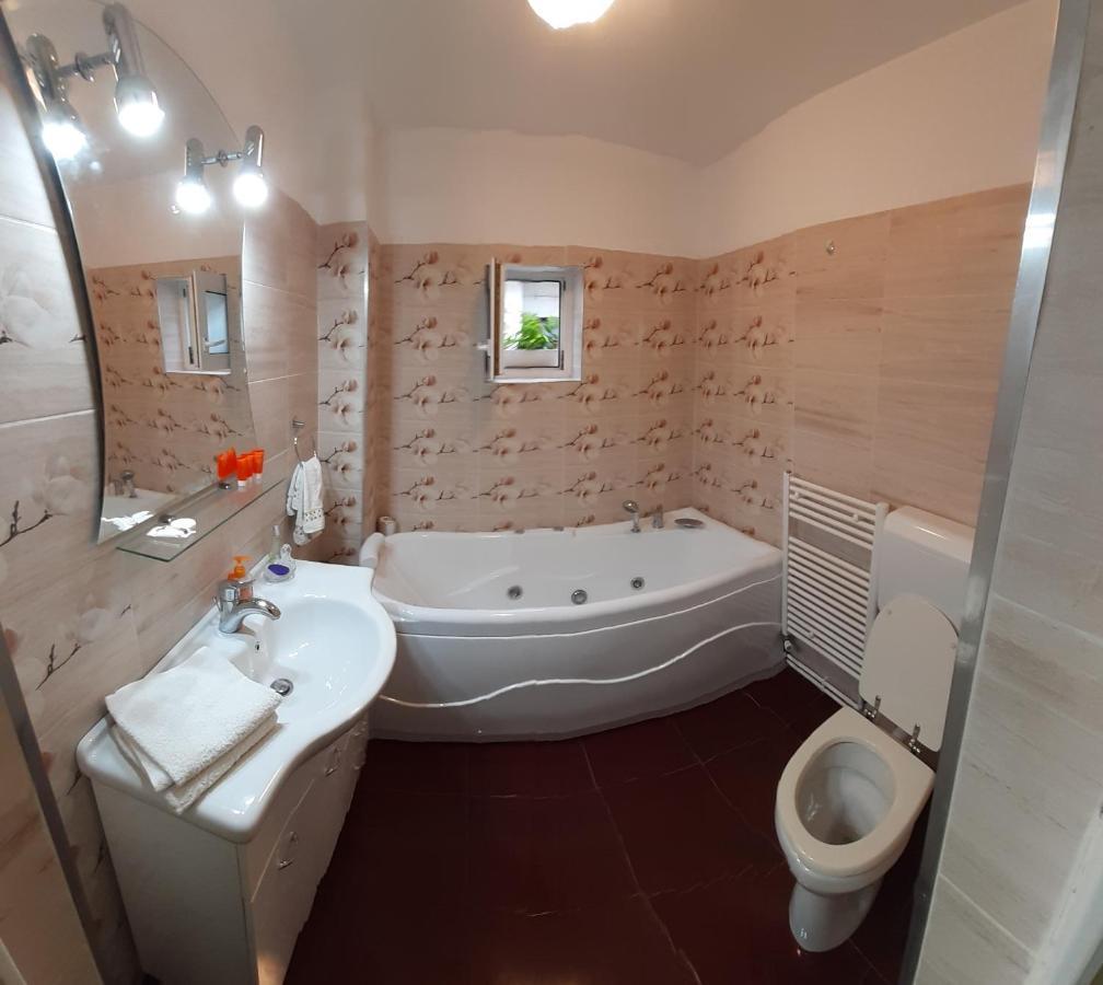 Casa Georgeta Guest House Bran  Ngoại thất bức ảnh