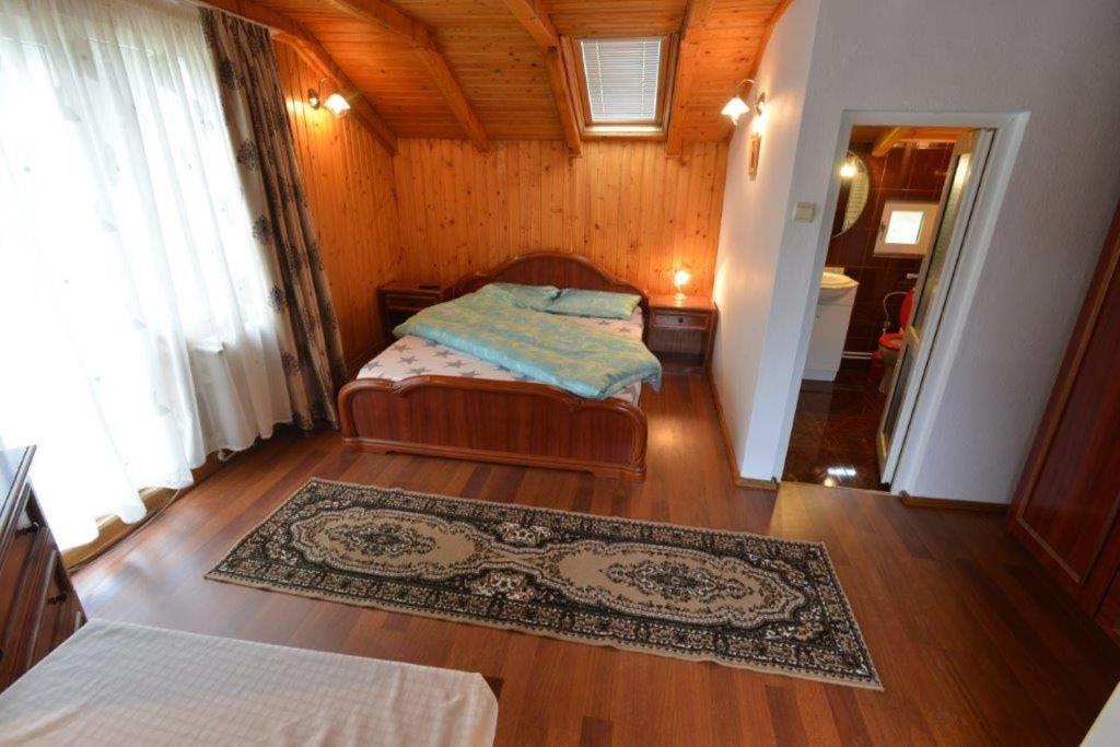 Casa Georgeta Guest House Bran  Ngoại thất bức ảnh