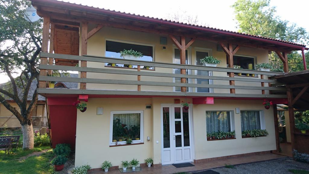 Casa Georgeta Guest House Bran  Ngoại thất bức ảnh